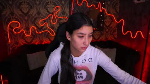 Snapshot of charmmocco chatting on January 2025 07:58:02 AM SweetMoco online show from January 2025 07:58:02 AM