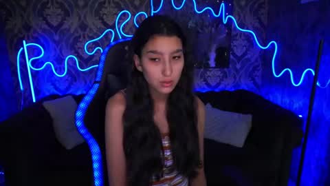 Snapshot of charmmocco chatting on January 2025 06:35:02 AM SweetMoco online show from January 2025 06:35:02 AM