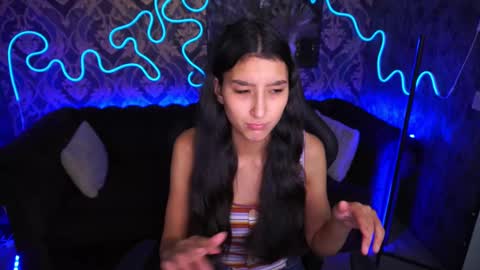 Snapshot of charmmocco chatting on January 2025 11:06:02 AM SweetMoco online show from January 2025 11:06:02 AM