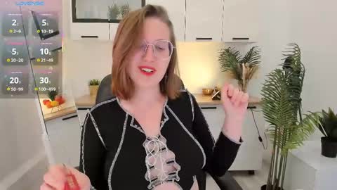 Snapshot of charmygrace chatting on April 2026 11:01:02 AM Grace online show from April 2026 11:01:02 AM