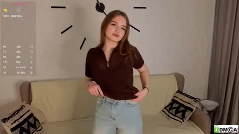 Snapshot of charoletteharles chatting on March 2026 05:08:02 AM Lolla online show from March 2026 05:08:02 AM