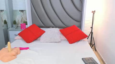 Charon  Stom online show from September 2025 01:38:02 PM