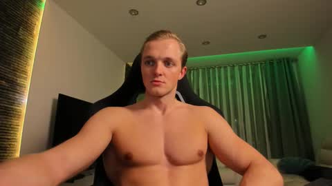 Chase Reed online show from October 2025 05:03:01 PM