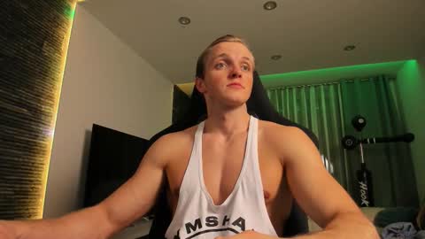 Chase Reed online show from November 2025 06:23:02 PM