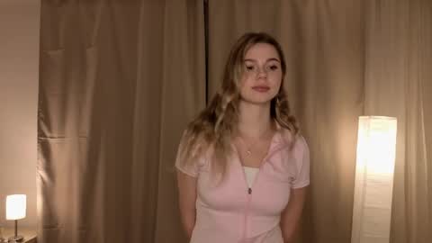 Emilia online show from May 2026 04:54:01 AM