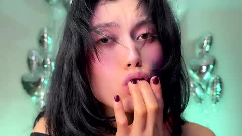 JASMINE   usually going live about 2 am UTC  online show from December 2024 12:22:02 PM