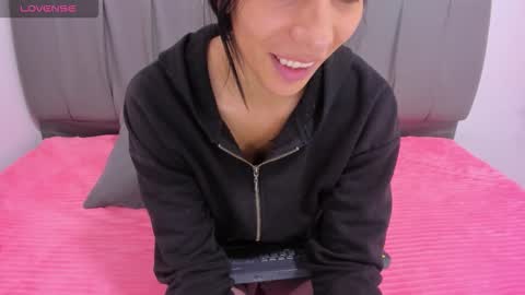 Cherlyn online show from September 2025 03:50:01 PM