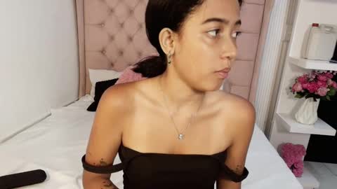 cheerry_moon online show from November 2025 07:32:02 PM