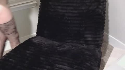 Daisy online show from April 2026 03:15:01 AM