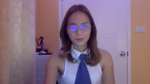 chelly4u69 online show from November 2025 03:53:02 AM