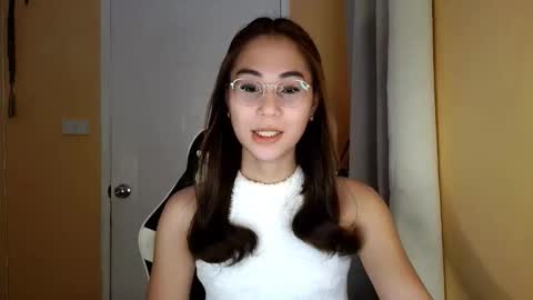 chelly4u69 online show from February 2026 05:17:02 AM