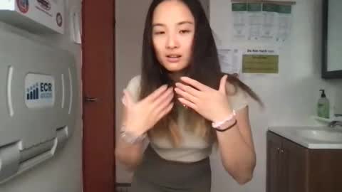 Snapshot of chellybear101 chatting on January 2025 05:28:02 PM chellybear101 online show from January 2025 05:28:02 PM