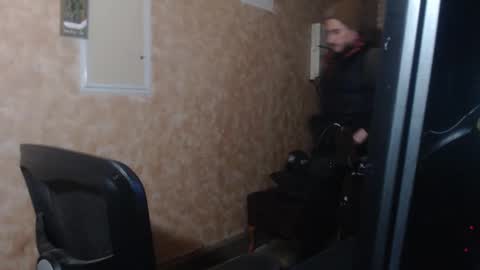 Chelsea online show from November 2025 04:47:01 AM