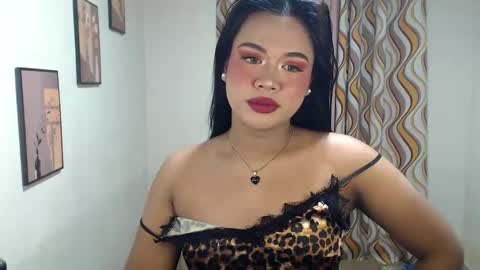 Snapshot of chelseamcdoughney chatting on January 2025 10:33:01 PM chelseamcdoughney online show from January 2025 10:33:01 PM