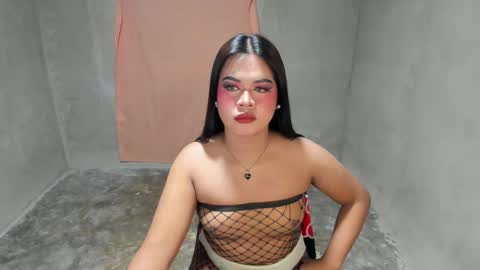 Snapshot of chelseamcdoughney chatting on February 2025 09:05:02 PM chelseamcdoughney online show from February 2025 09:05:02 PM