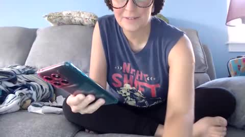 Chelsea online show from October 2025 02:07:02 PM