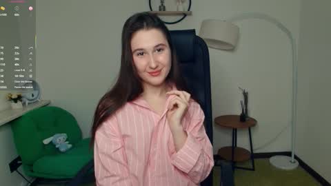 chelsiecleal online show from February 2026 07:32:02 PM