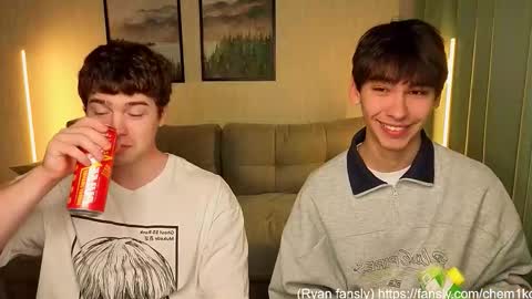 LUCASRYANPVT IS OPEN online show from October 2025 07:09:02 AM