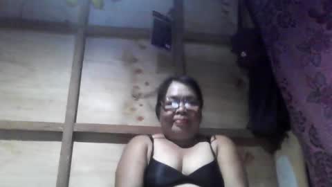chenita_kits online show from May 2026 12:00:02 PM