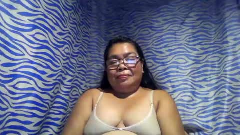 chenita_kits online show from June 2026 12:44:02 PM