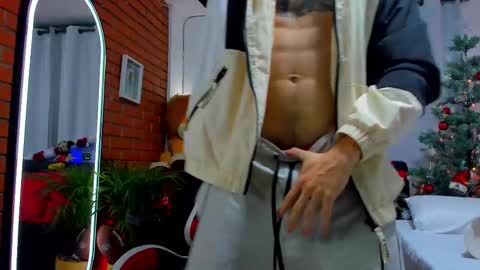 Snapshot of chepe_fit chatting on November 2025 02:03:01 AM chepe vause online show from November 2025 02:03:01 AM