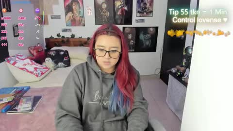 cherry_blushh online show from January 2026 12:24:01 AM