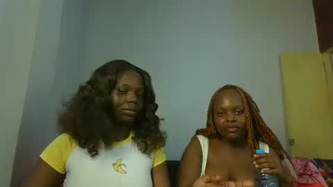 Snapshot of cherry_charm1 chatting on February 2026 08:24:01 AM Fafa online show from February 2026 08:24:01 AM