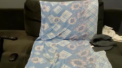 Astrid online show from September 2025 06:15:02 AM