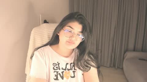 Snapshot of cherry_misaki chatting on March 2026 12:07:01 AM misaki online show from March 2026 12:07:01 AM