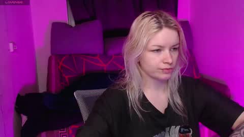 Snapshot of cherry_night666 chatting on May 2026 09:09:02 PM Morty online show from May 2026 09:09:02 PM