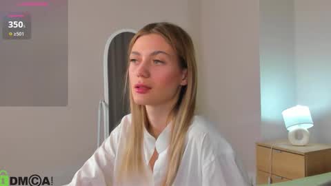 cherry_pr1ce online show from February 2026 11:47:02 PM