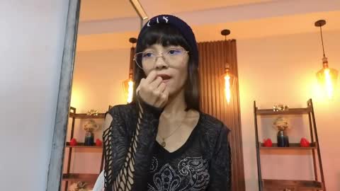 Snapshot of cherry_vixen_ chatting on April 2026 06:01:01 PM Sery online show from April 2026 06:01:01 PM