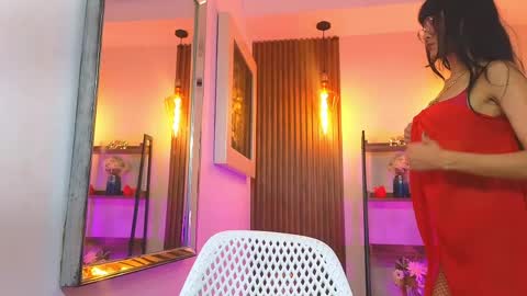 Snapshot of cherry_vixen_ chatting on April 2026 06:43:01 PM Sery online show from April 2026 06:43:01 PM