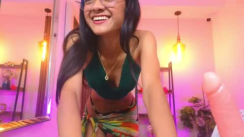 Snapshot of cherry_vixen_ chatting on April 2026 06:36:02 PM Sery online show from April 2026 06:36:02 PM