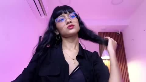 Snapshot of cherry_vixen_ chatting on May 2026 06:35:02 PM Sery online show from May 2026 06:35:02 PM