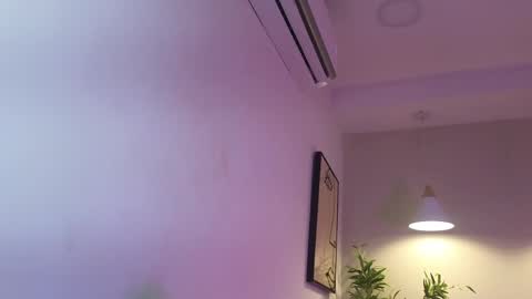 Snapshot of cherry_vixen_ chatting on May 2026 06:13:01 PM Sery online show from May 2026 06:13:01 PM