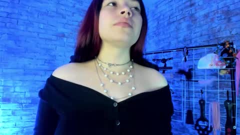     online show from October 2025 11:35:01 AM