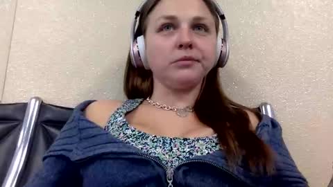 cherrybaby690 online show from December 2024 08:36:01 PM