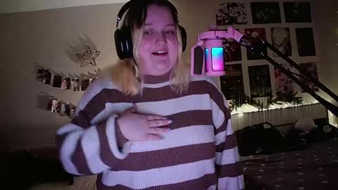 Snapshot of cherrybaby_0 chatting on December 2024 01:47:01 PM cherrybaby_0 online show from December 2024 01:47:01 PM