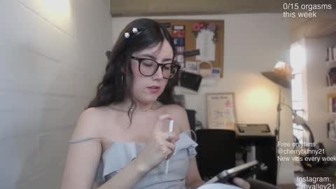 Sarah Prez online show from March 2026 10:49:02 PM