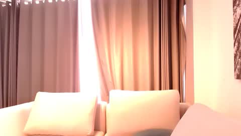 Snapshot of cherrycoloured chatting on February 2026 01:58:01 PM Anna online show from February 2026 01:58:01 PM