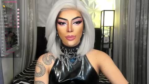 Snapshot of cherryharper chatting on December 2024 07:16:02 AM THE ALPHA GODDESSOFSEXUALDESIRE online show from December 2024 07:16:02 AM