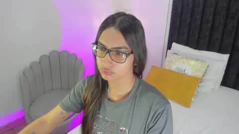 Cherry online show from December 2025 12:34:02 PM