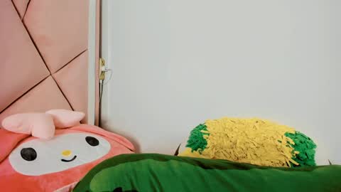 Snapshot of cherrymafer666 chatting on December 2024 07:17:01 AM cherrycute666 online show from December 2024 07:17:01 AM