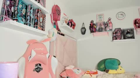 Snapshot of cherrymafer666 chatting on February 2025 03:58:01 AM cherrycute666 online show from February 2025 03:58:01 AM