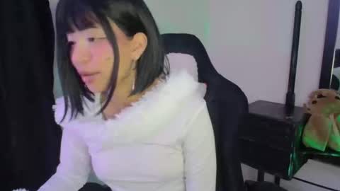 Snapshot of cherrywitchy chatting on February 2025 07:01:01 AM Cherry online show from February 2025 07:01:01 AM