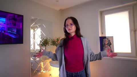 Leia online show from October 2025 04:46:02 AM