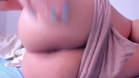 Snapshot of cheryl_blossom69 chatting on May 2026 08:07:02 PM Mafe 3 online show from May 2026 08:07:02 PM