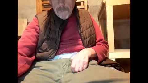 Snapshot of chevy69 chatting on December 2024 12:43:02 AM chevy69 online show from December 2024 12:43:02 AM
