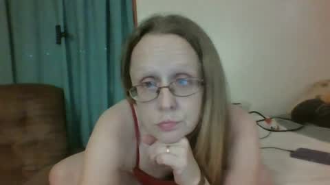Snapshot of chevybear69 chatting on June 2026 12:20:02 AM Jade and Thomas online show from June 2026 12:20:02 AM
